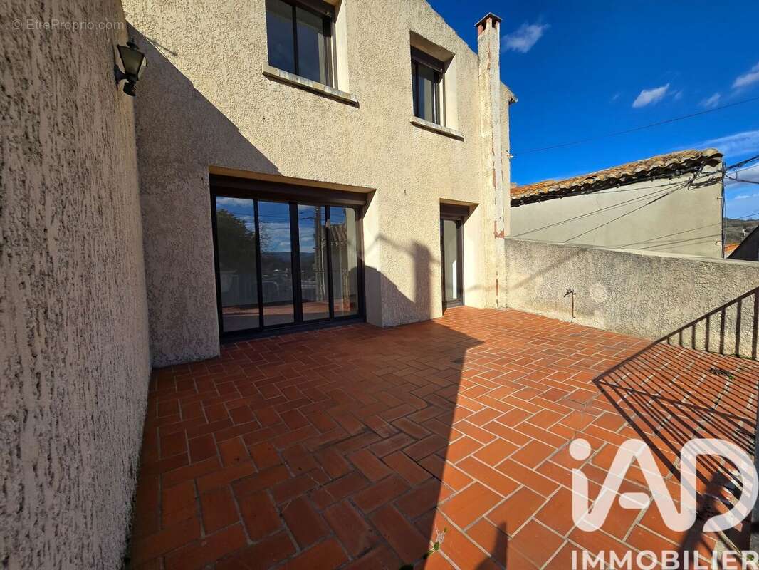Maison 84 m² à Cascastel-Des-Corbieres  - photo 2