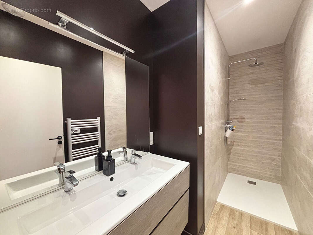 Maison à CASTANET-TOLOSAN