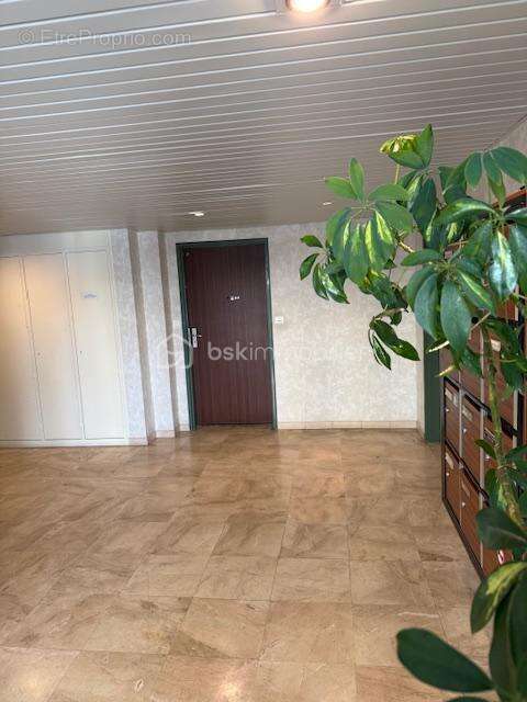 Appartement à SALON-DE-PROVENCE