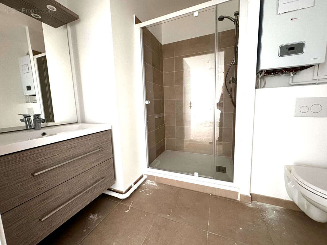 Appartement à ASNIERES-SUR-SEINE