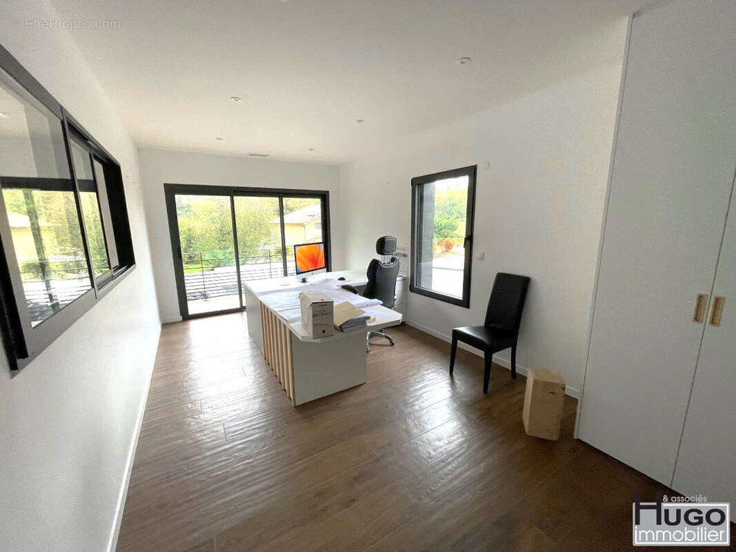 Exclusivité ! le tourne- langoiran- locaux d'activités neufs de 1.130m² sur une parcelle de 12.000m² avec parking goudronné ! - photo 16