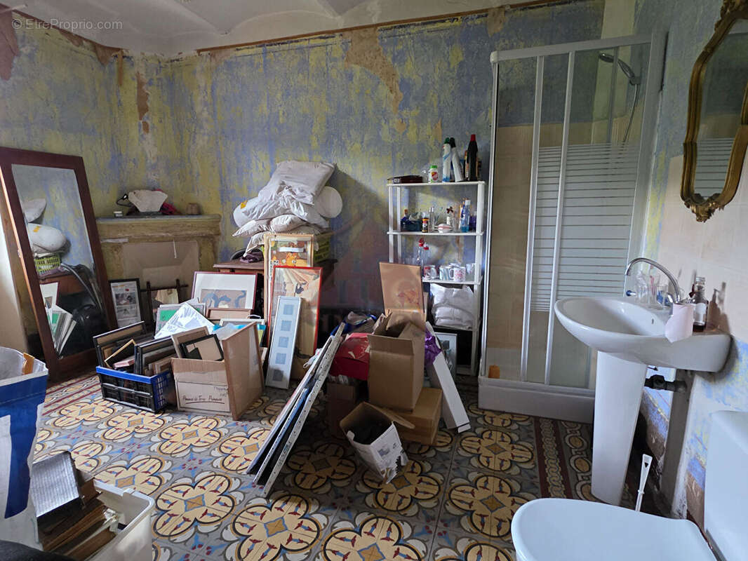 Maison a rennover - photo 10