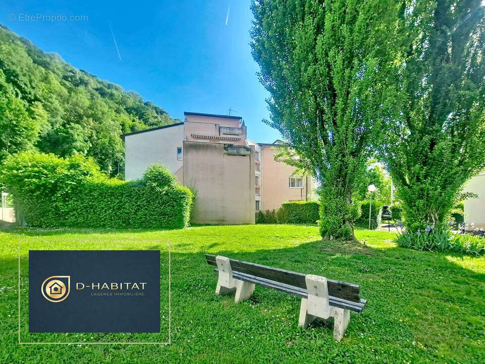 Appartement à GIERES