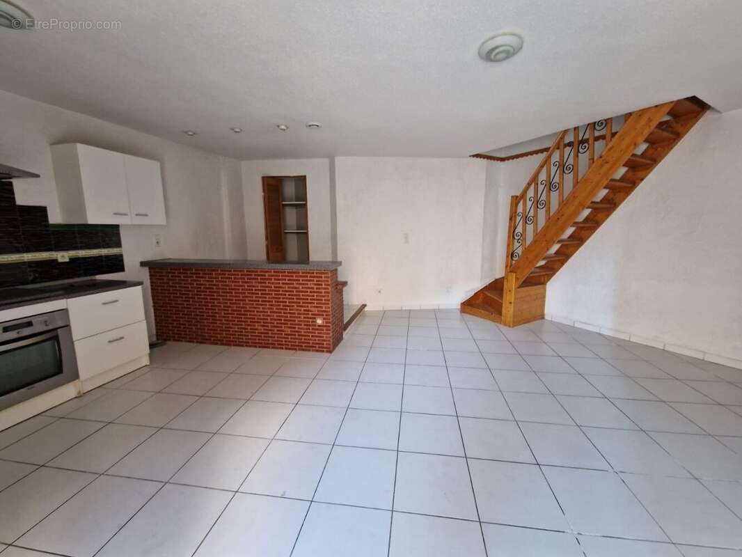 Maison à BESSAN
