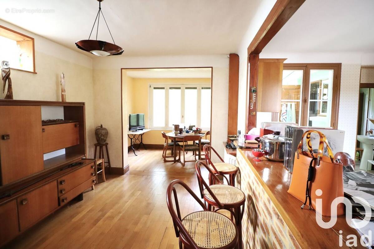 Photo 1 - Maison à SAINT-QUINTIN-SUR-SIOULE