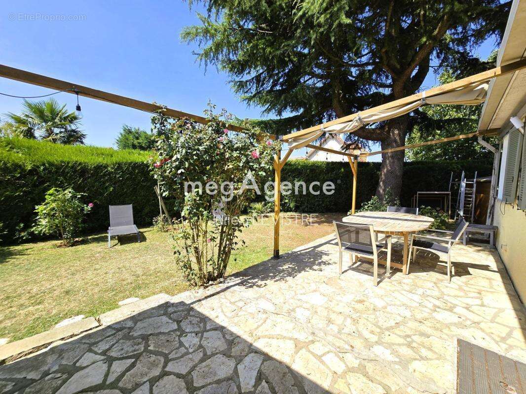 Maison à ABLIS