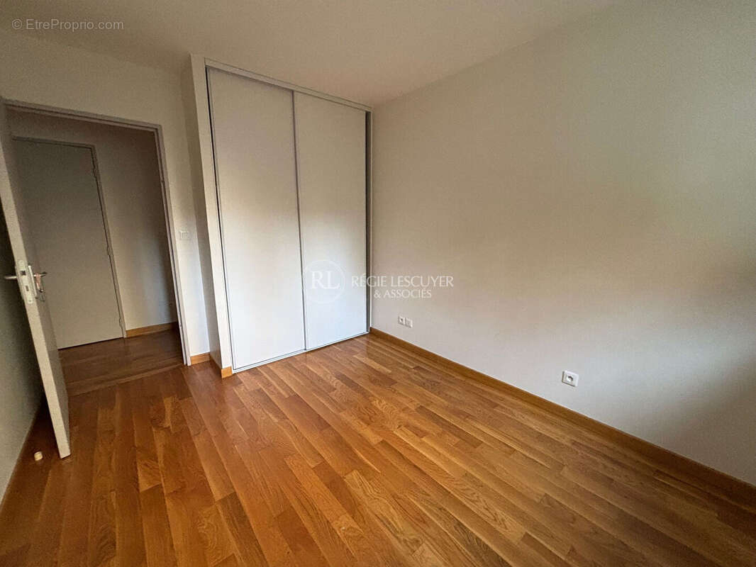 Appartement à SAINTE-FOY-LES-LYON