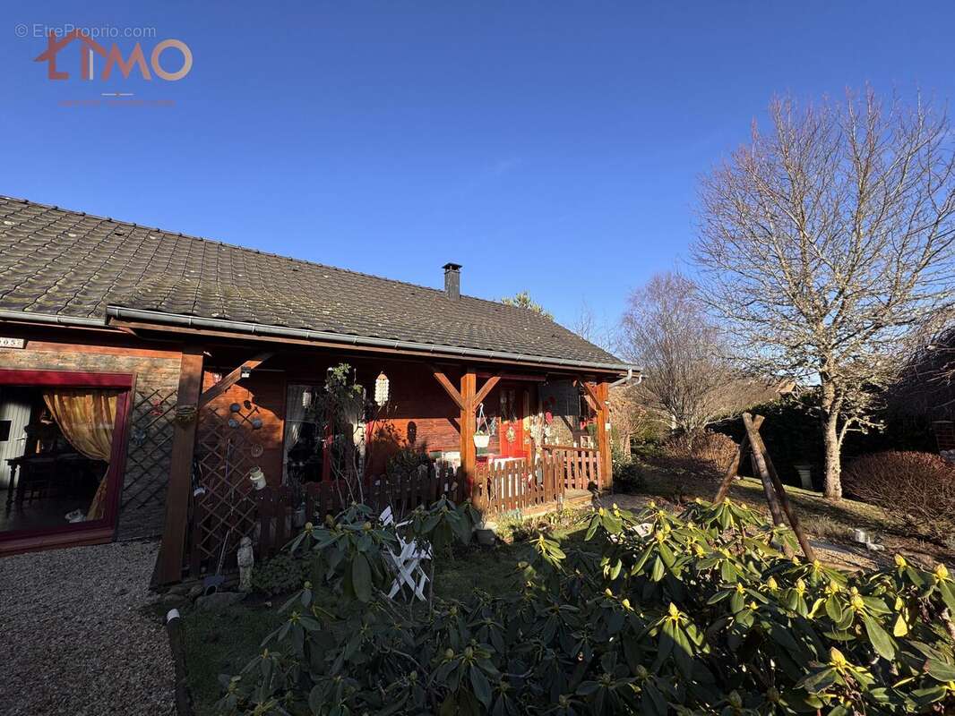 n°4 - Maison à LACELLE