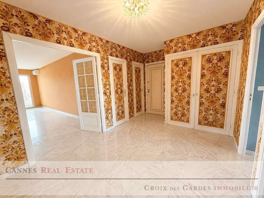 Appartement à CANNES