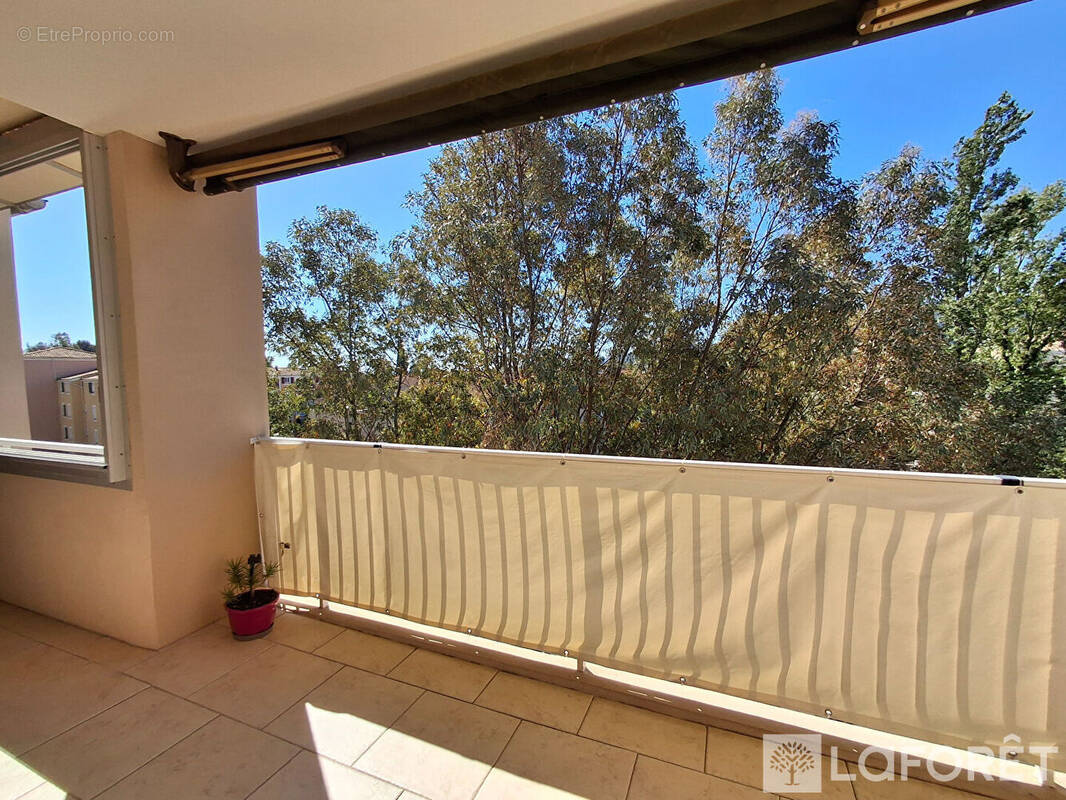 Appartement à HYERES