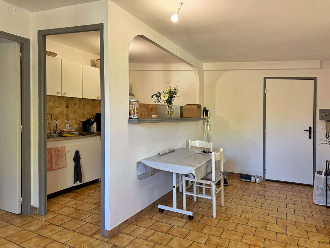 Appartement à LORGUES