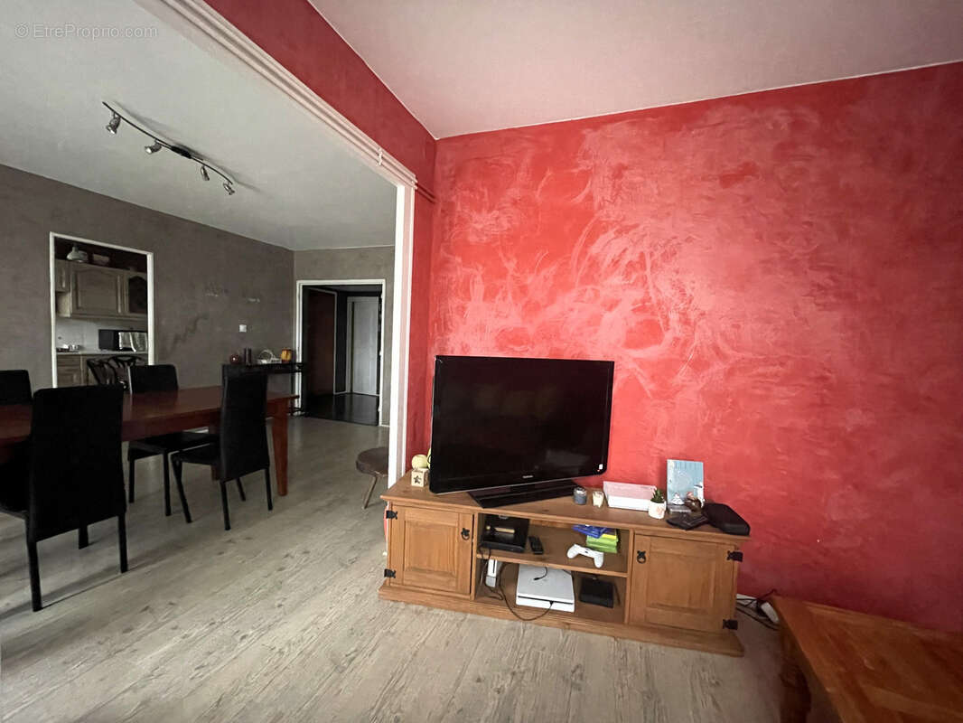 Appartement à COULOUNIEIX-CHAMIERS