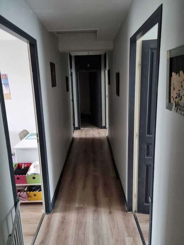 Maison à PIERRE-BUFFIERE