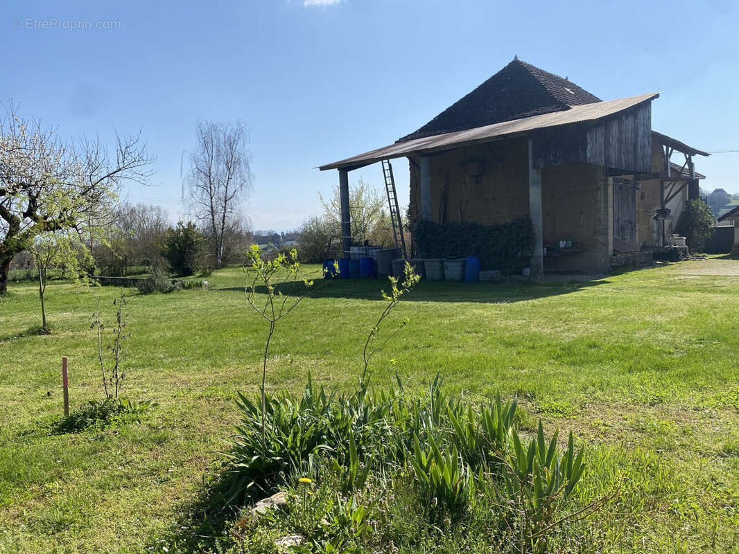 Maison à VEYRINS-THUELLIN