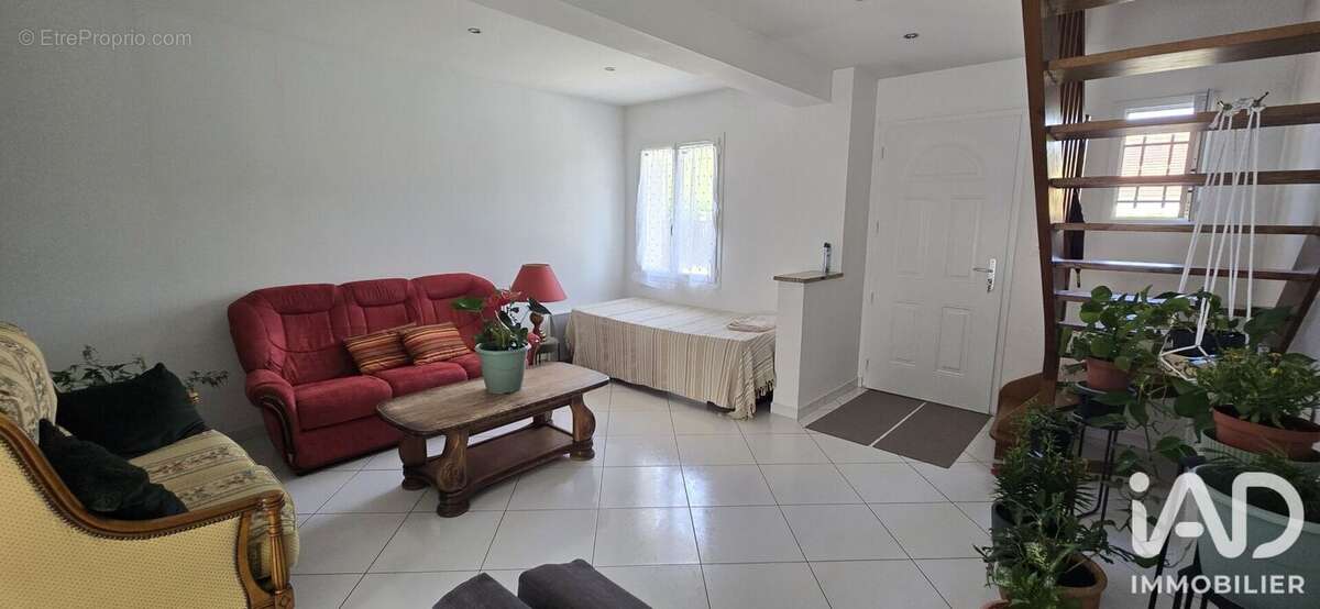 Maison 92 m² à Vienne-En-Val  - photo 6