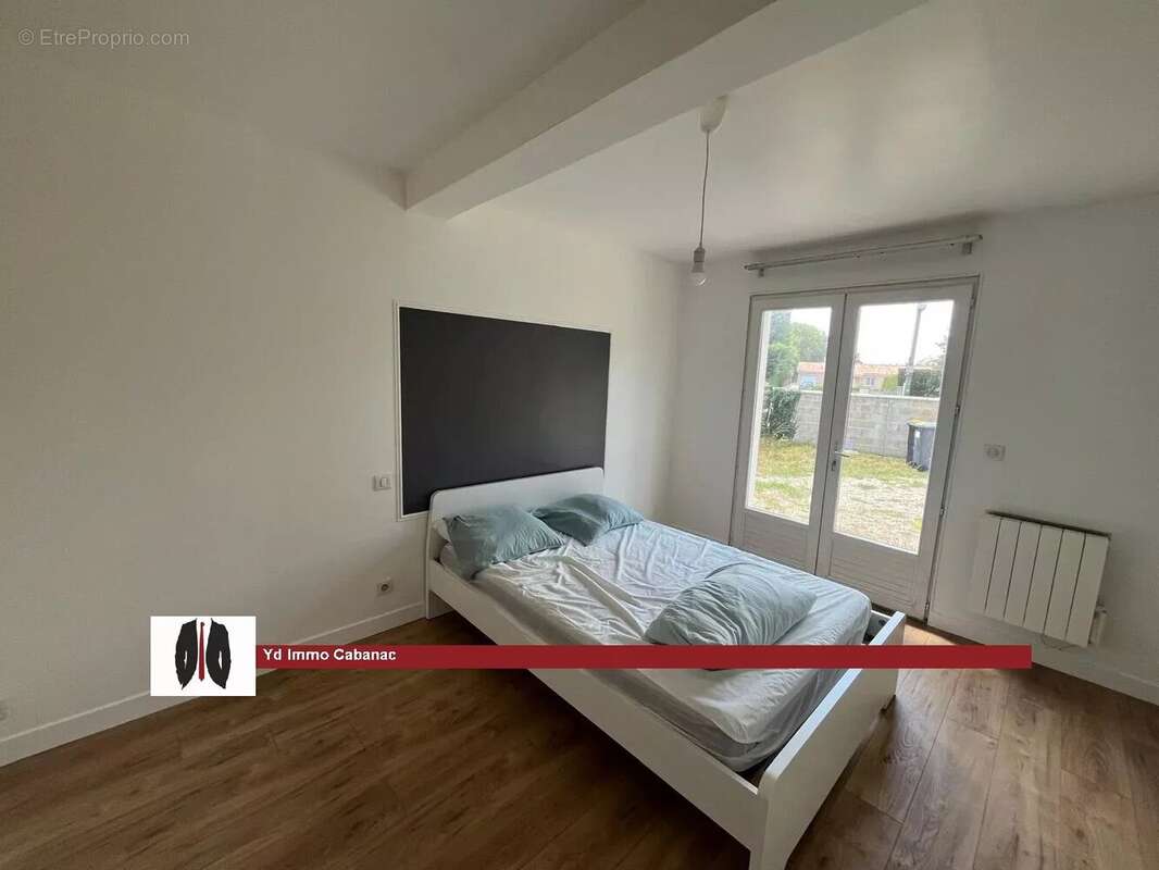 Maison à SAUCATS
