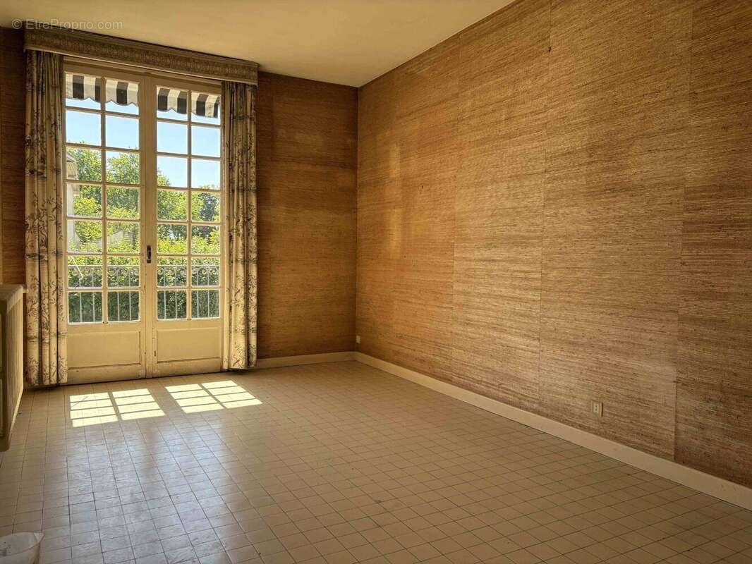 Maison à CUISERY
