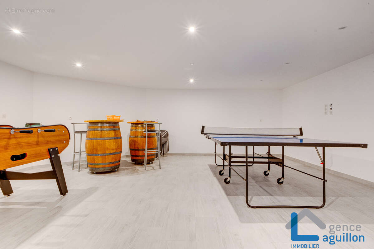 Maison de type 6 pieces hauteur plage piscine et garage - photo 30