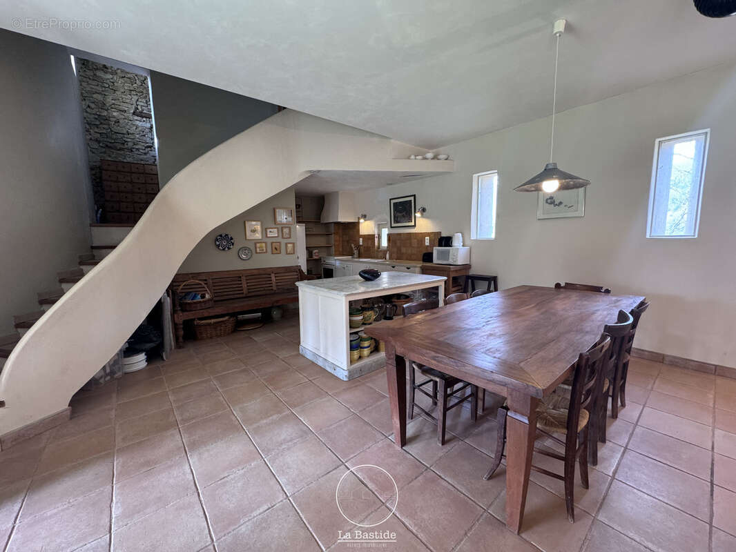 Maison à DIEULEFIT