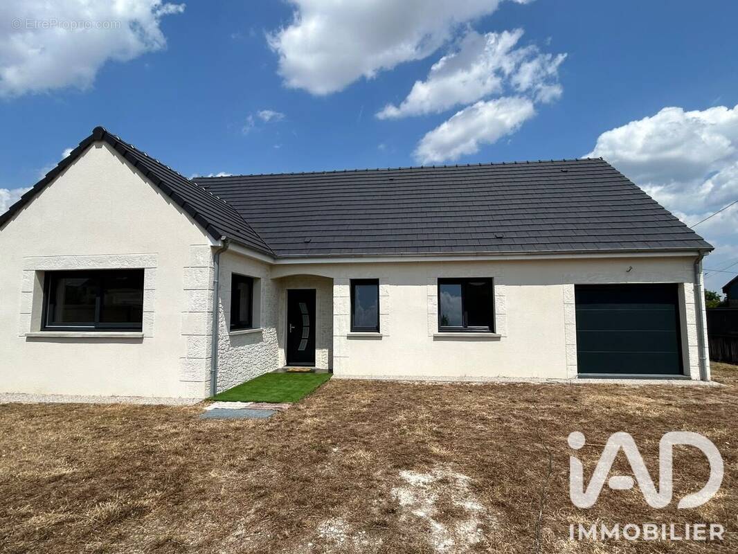 Maison 172 m² à Sully-Sur-Loire  - photo 1