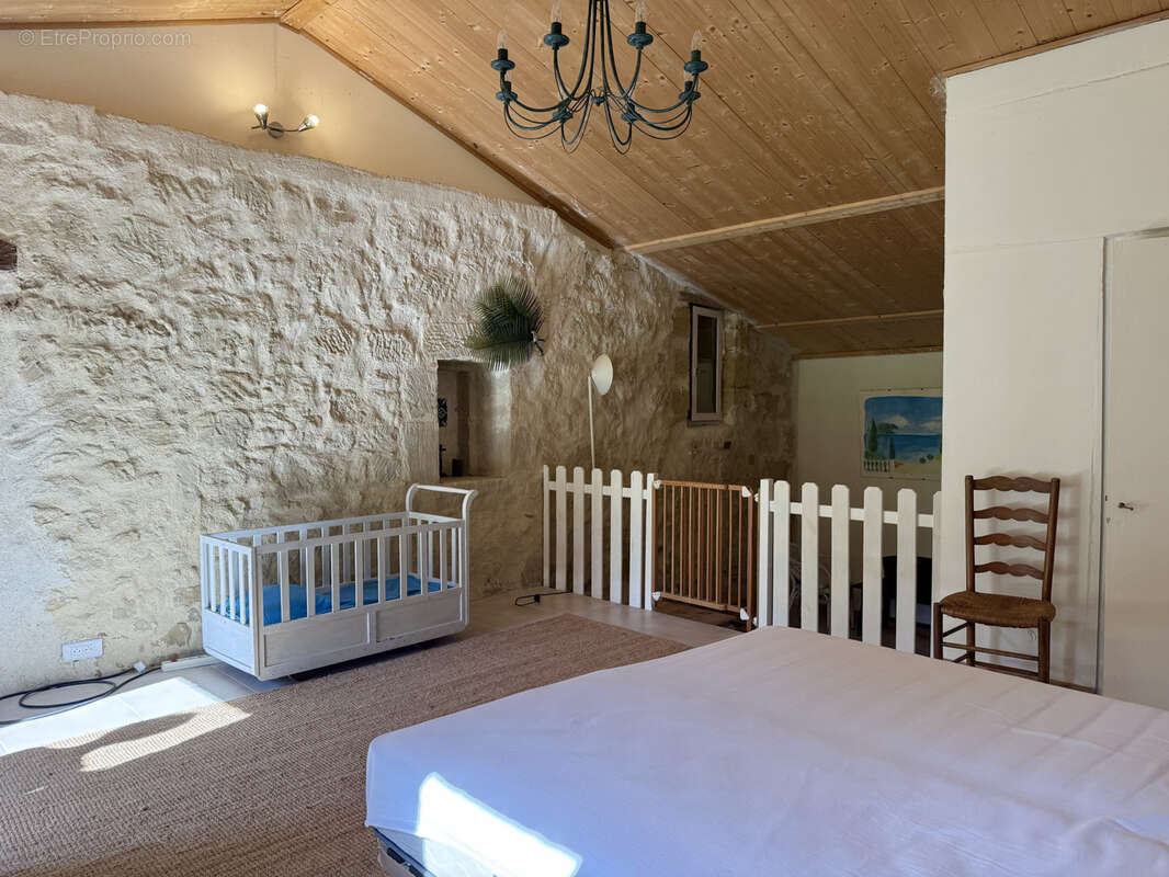 Maison à TOMBEBOEUF