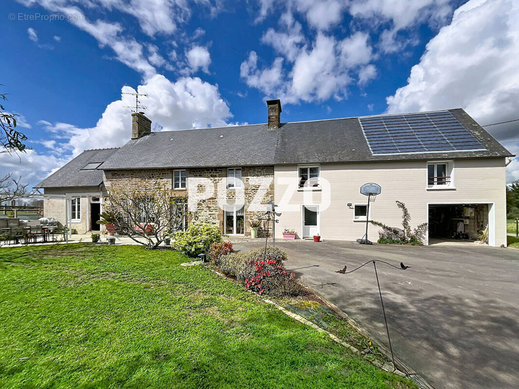 Maison à PARIGNY