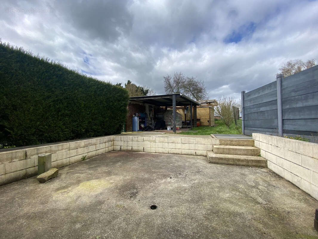 Maison à LESQUIELLES-SAINT-GERMAIN