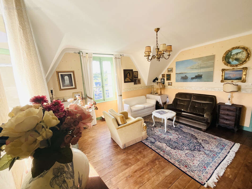Maison à PONT-AVEN