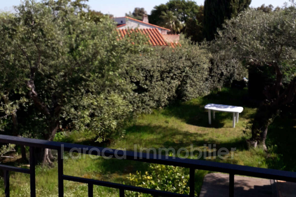 Maison à LAROQUE-DES-ALBERES
