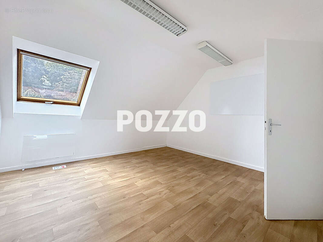 Commerce à COUTANCES