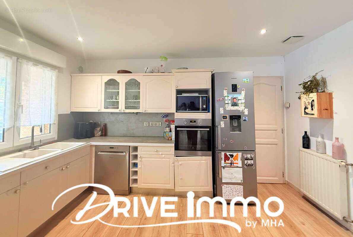 Maison plain-pied 117 m2 - 4 chambres - Piscine - Garage - Terrain 486 m2 - Bizanet - photo 8