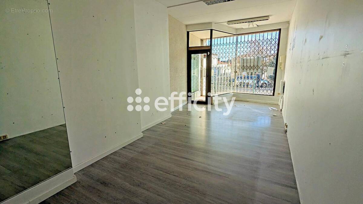 Appartement à BARBEZIEUX-SAINT-HILAIRE