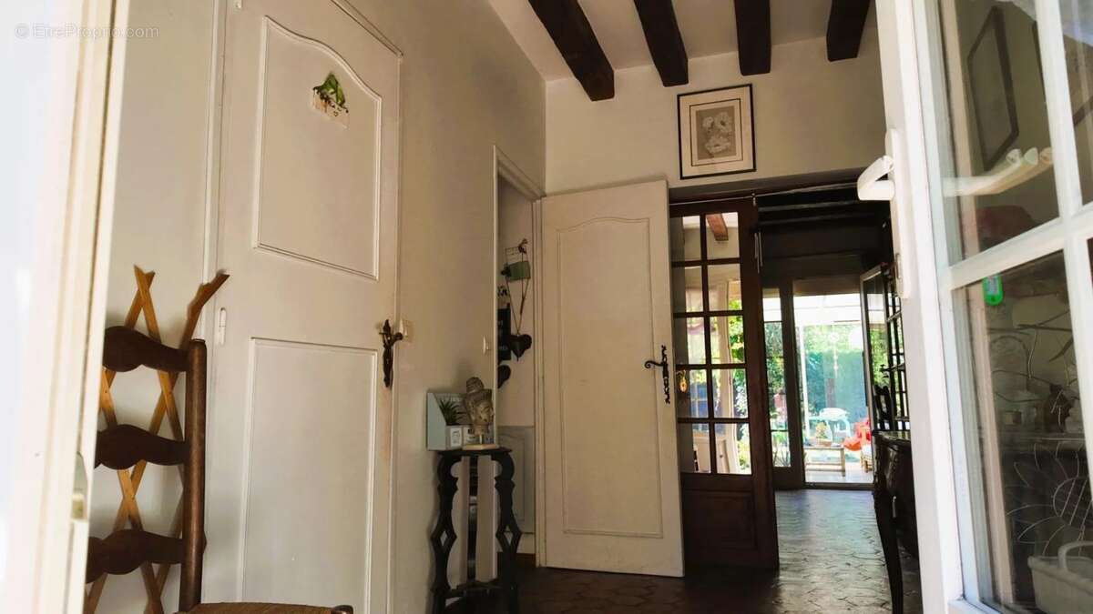 Maison à CLAIREFONTAINE-EN-YVELINES