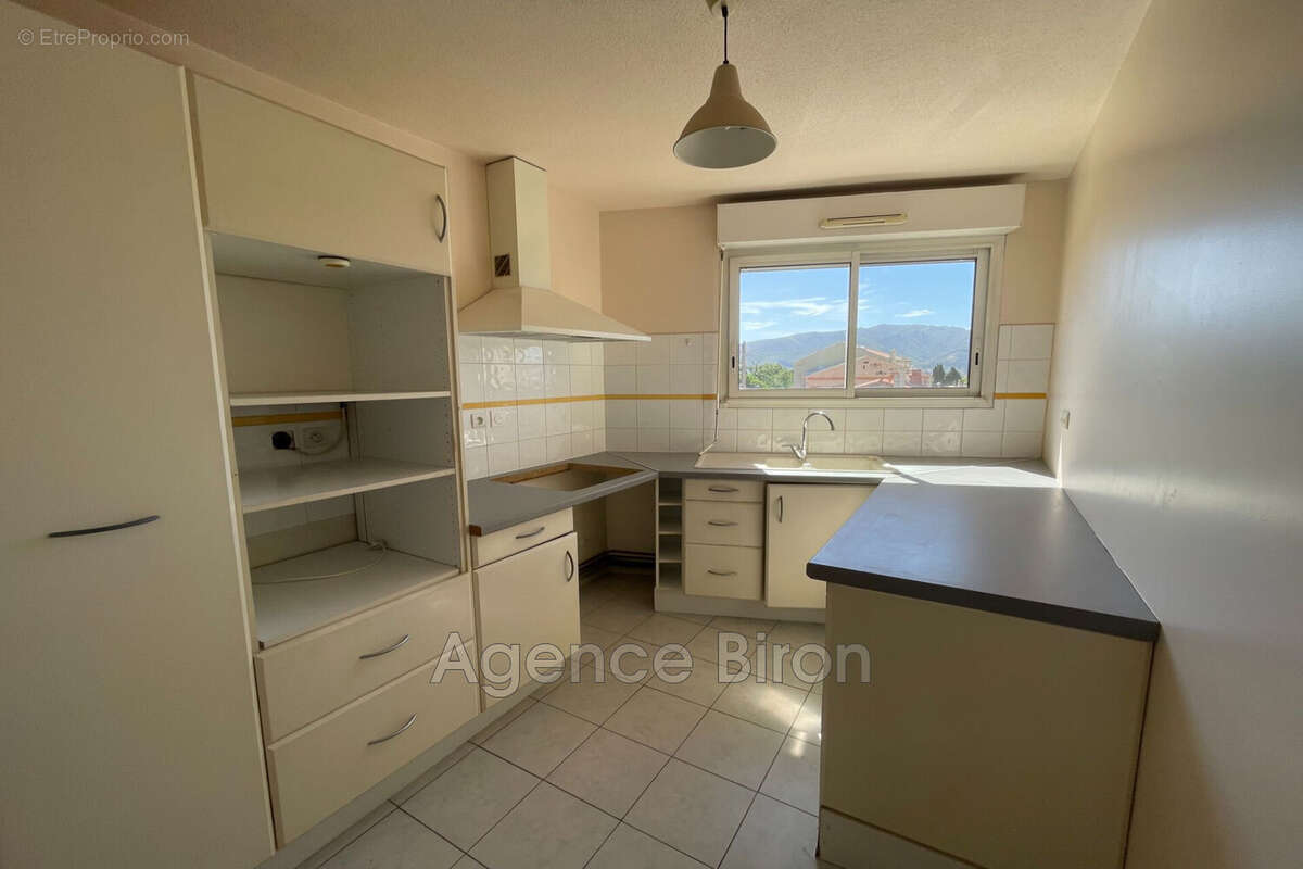 Appartement à MARSEILLE-12E