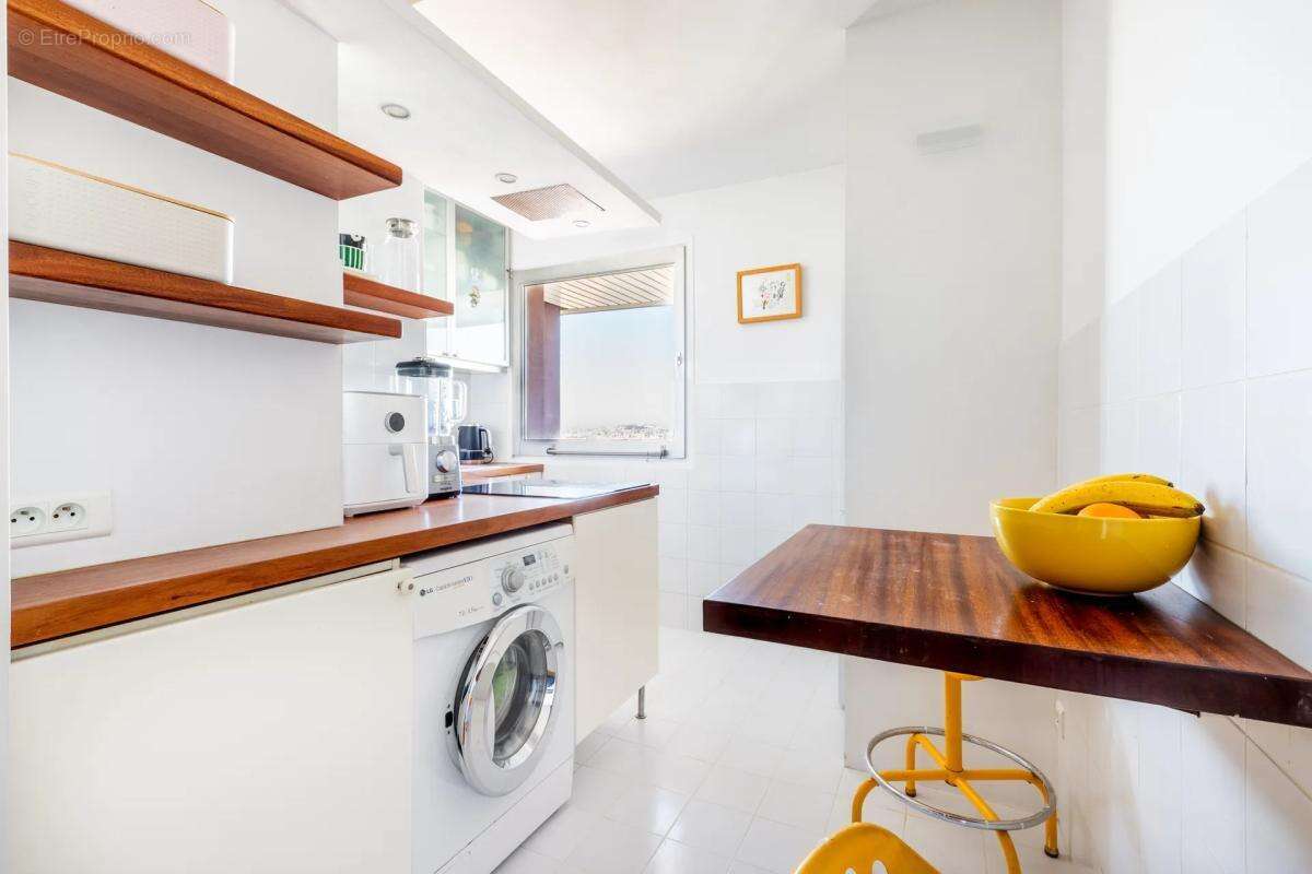 Appartement à PARIS-12E