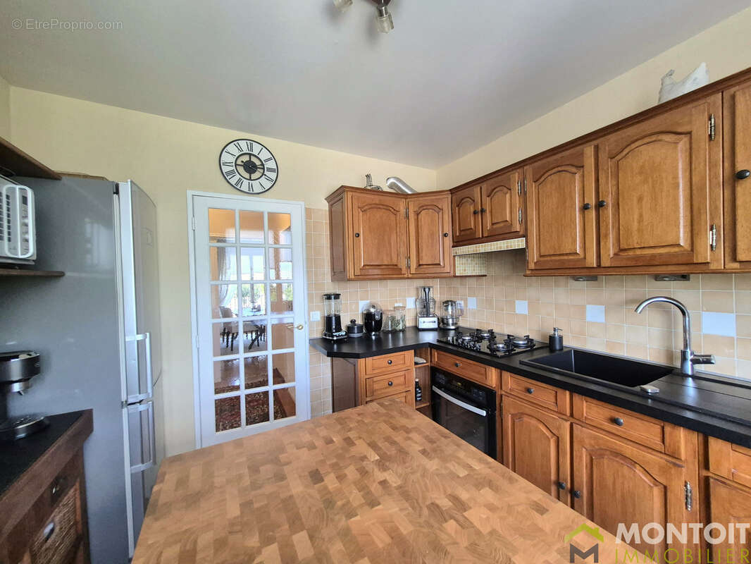 Appartement à THIAIS