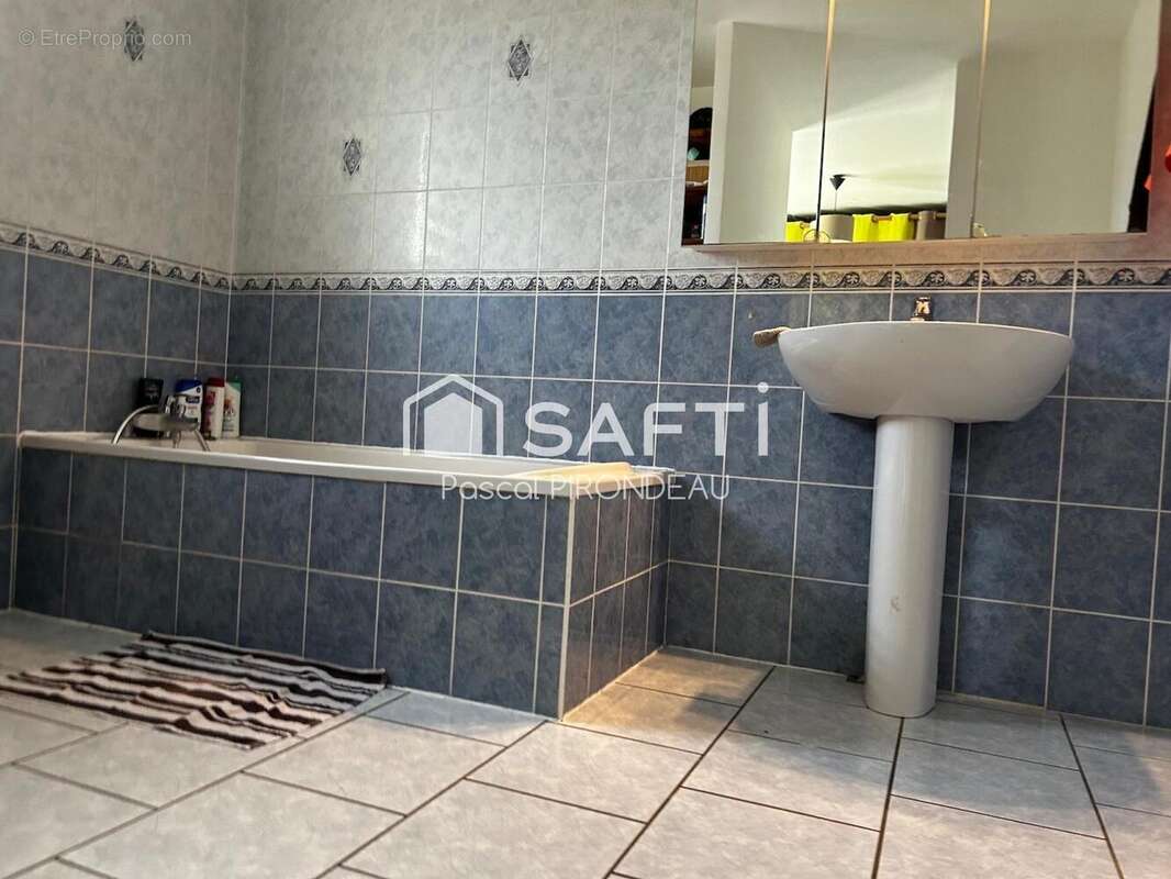 Photo 4 - Maison à LA CHAPELLE-SUR-LOIRE