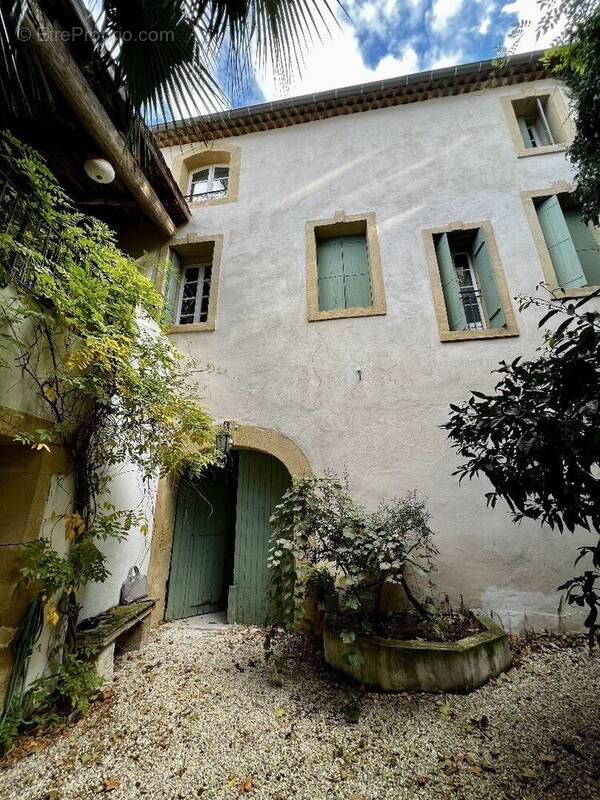 Photo 1 - Maison à SAINT-THIBERY