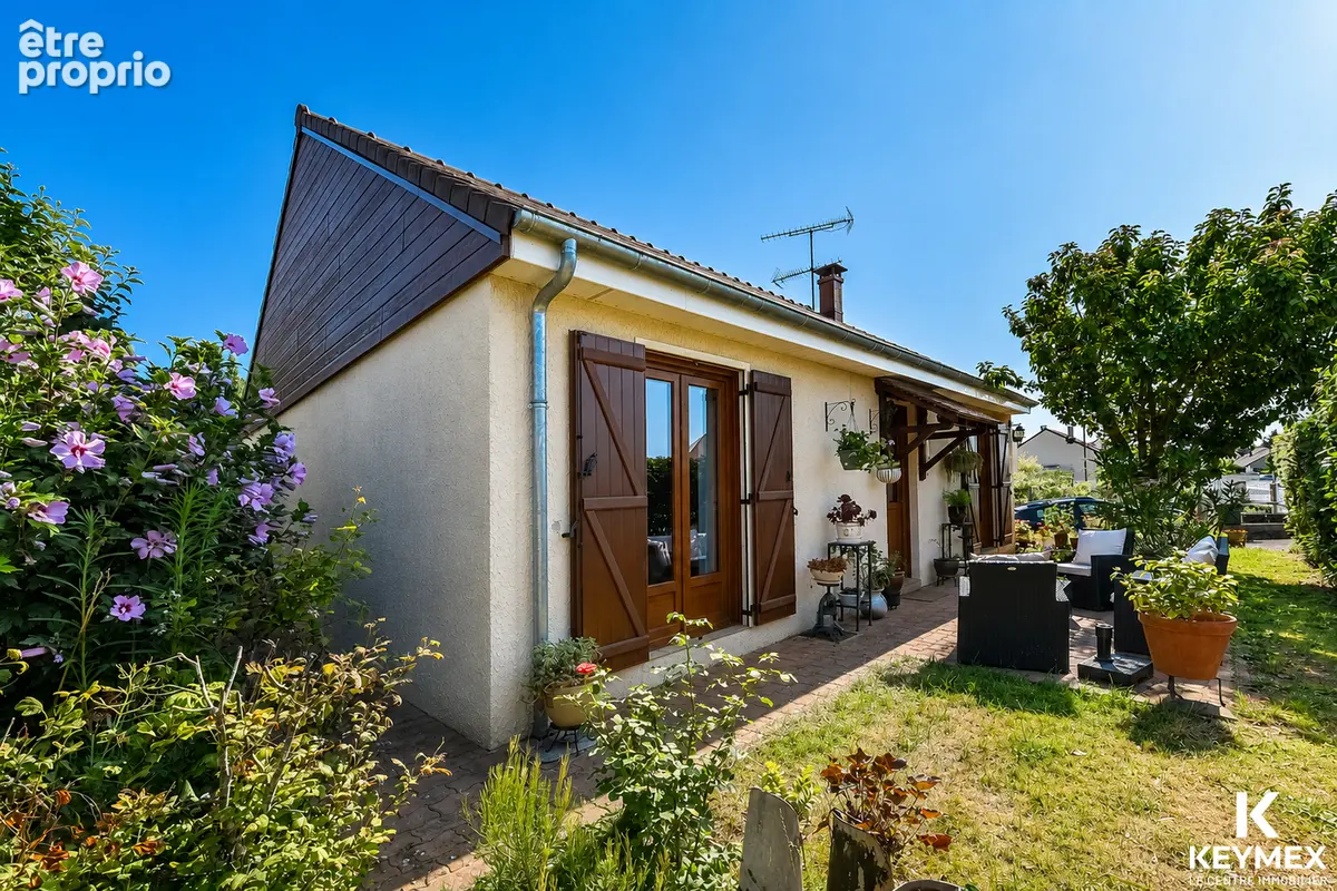 Maison  de plain pied  sur sous-sol total - photo 2