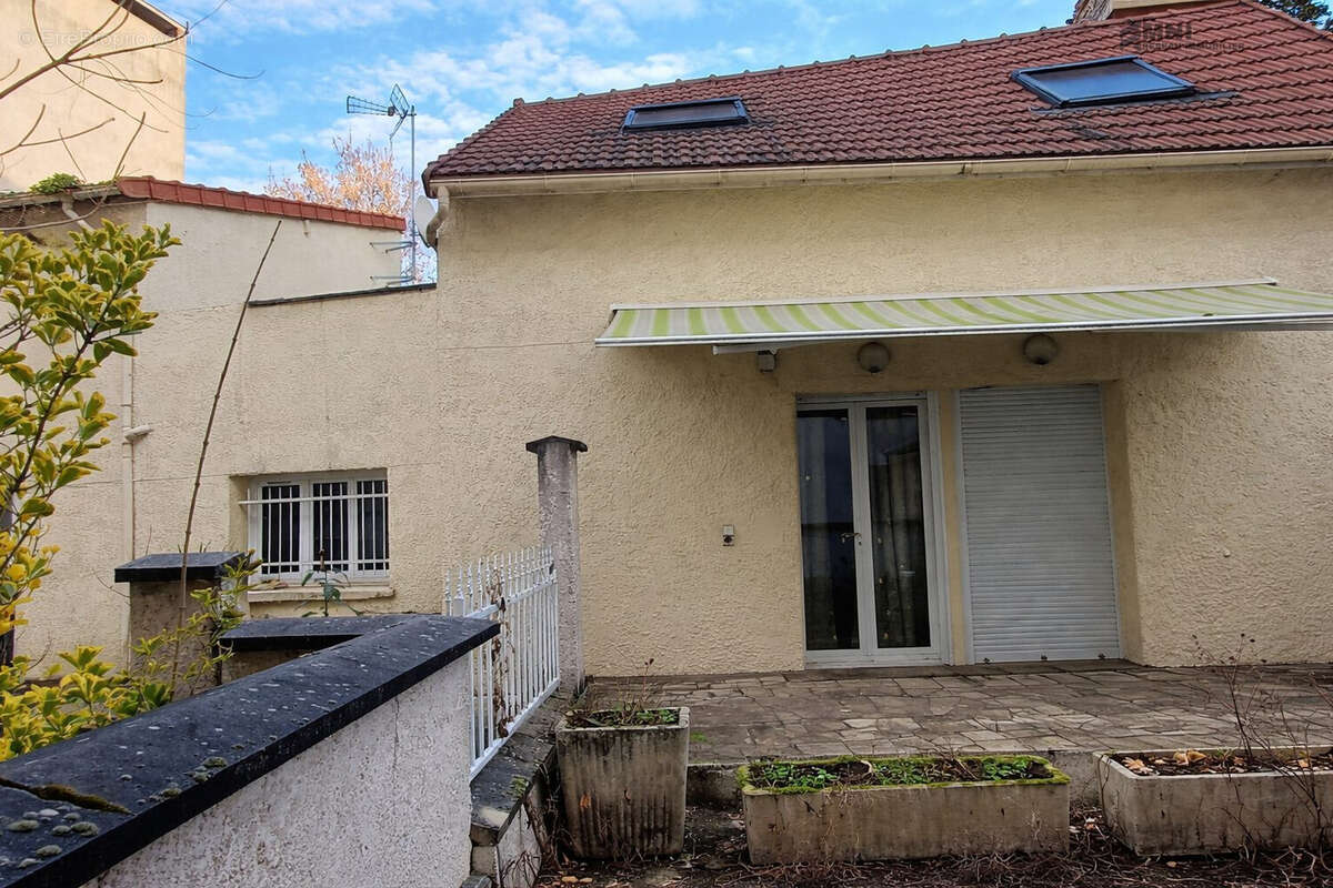 Appartement 130 m² à Choisy-Le-Roi  - photo 3