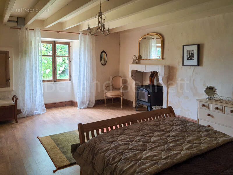 Maison à SAUZE-VAUSSAIS