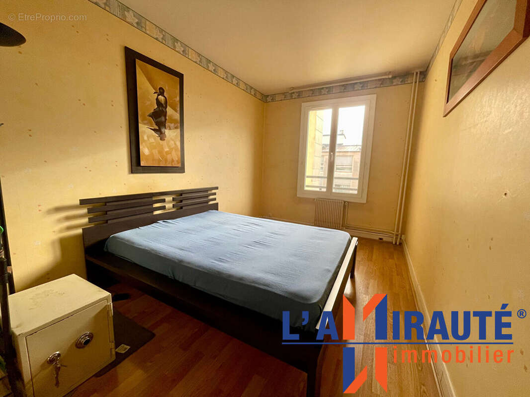 Appartement à SARTROUVILLE