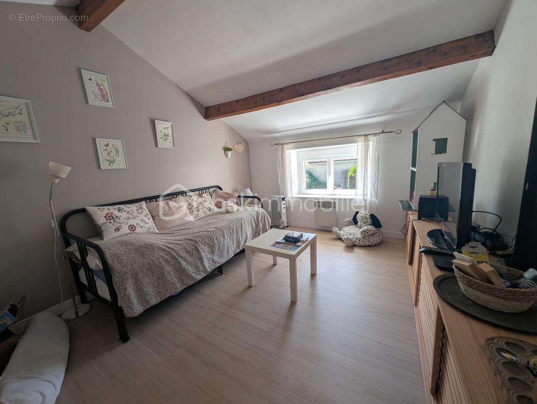 Maison à MICHERY