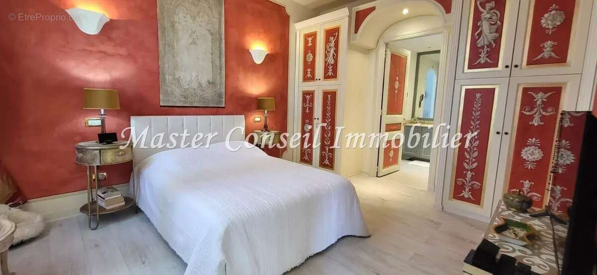 Appartement à LE CANNET