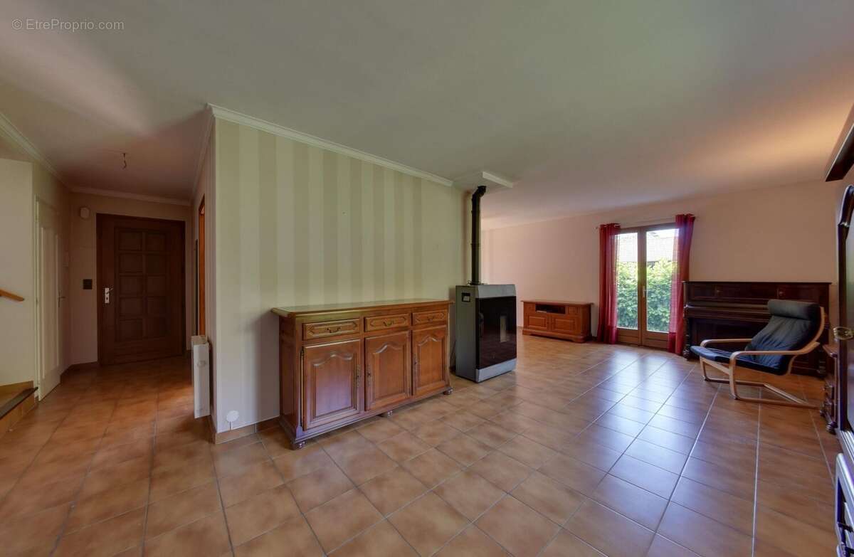 Maison à MONTBONNOT-SAINT-MARTIN