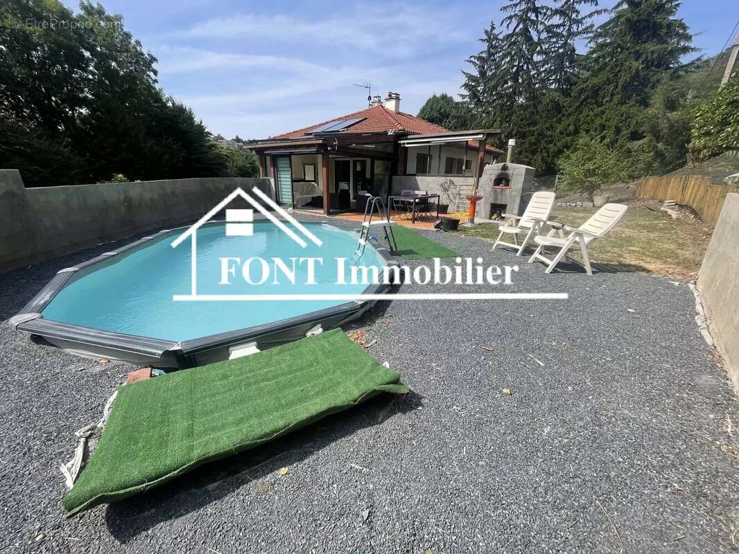 SAINT ETIENNE - Maison individuelle avec piscine et double garage - photo 10