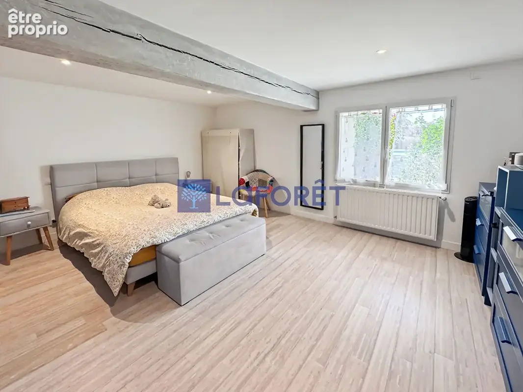 Maison Rivarennes 9 pièce(s) 380 m2 piscine - photo 6