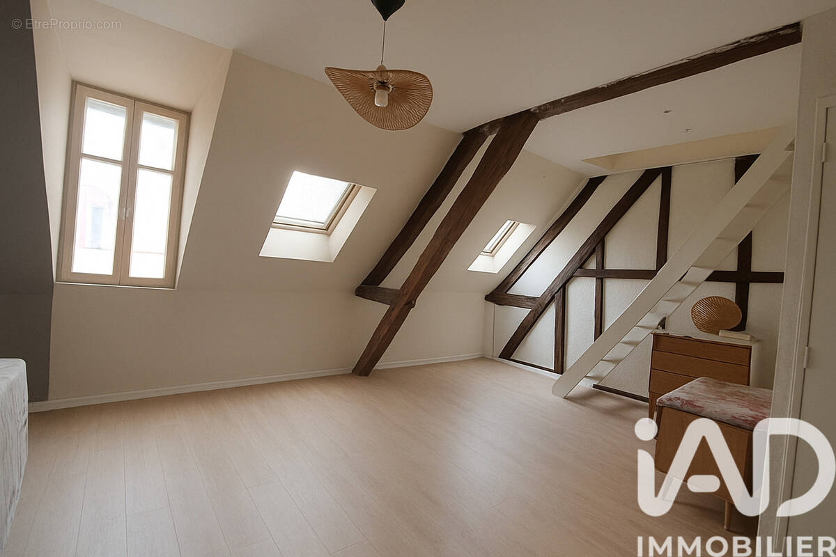 Photo 1 - Appartement à TROYES