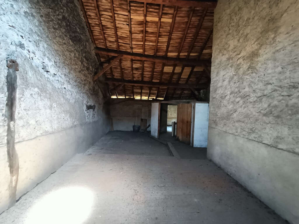 Maison à SAINT-POURCAIN-SUR-SIOULE