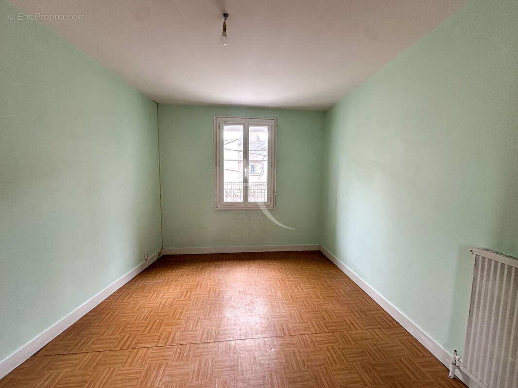 Maison à DOUE-LA-FONTAINE